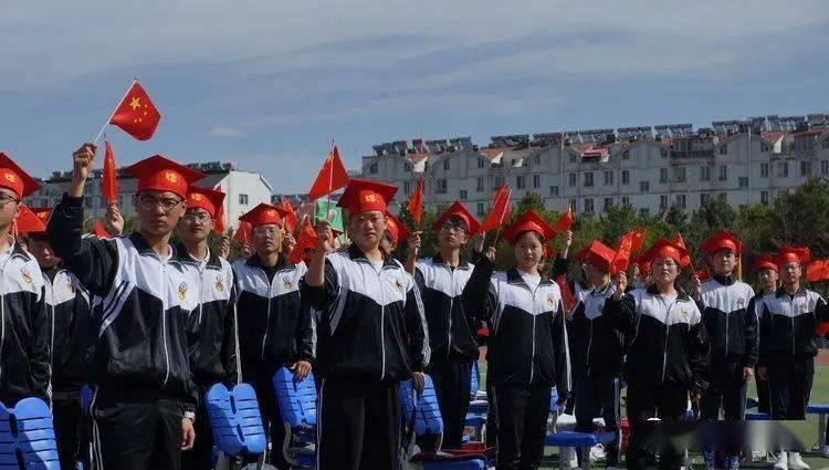 莫耶斯：我们的目标是欧冠，这可能非常困难但我们会努力